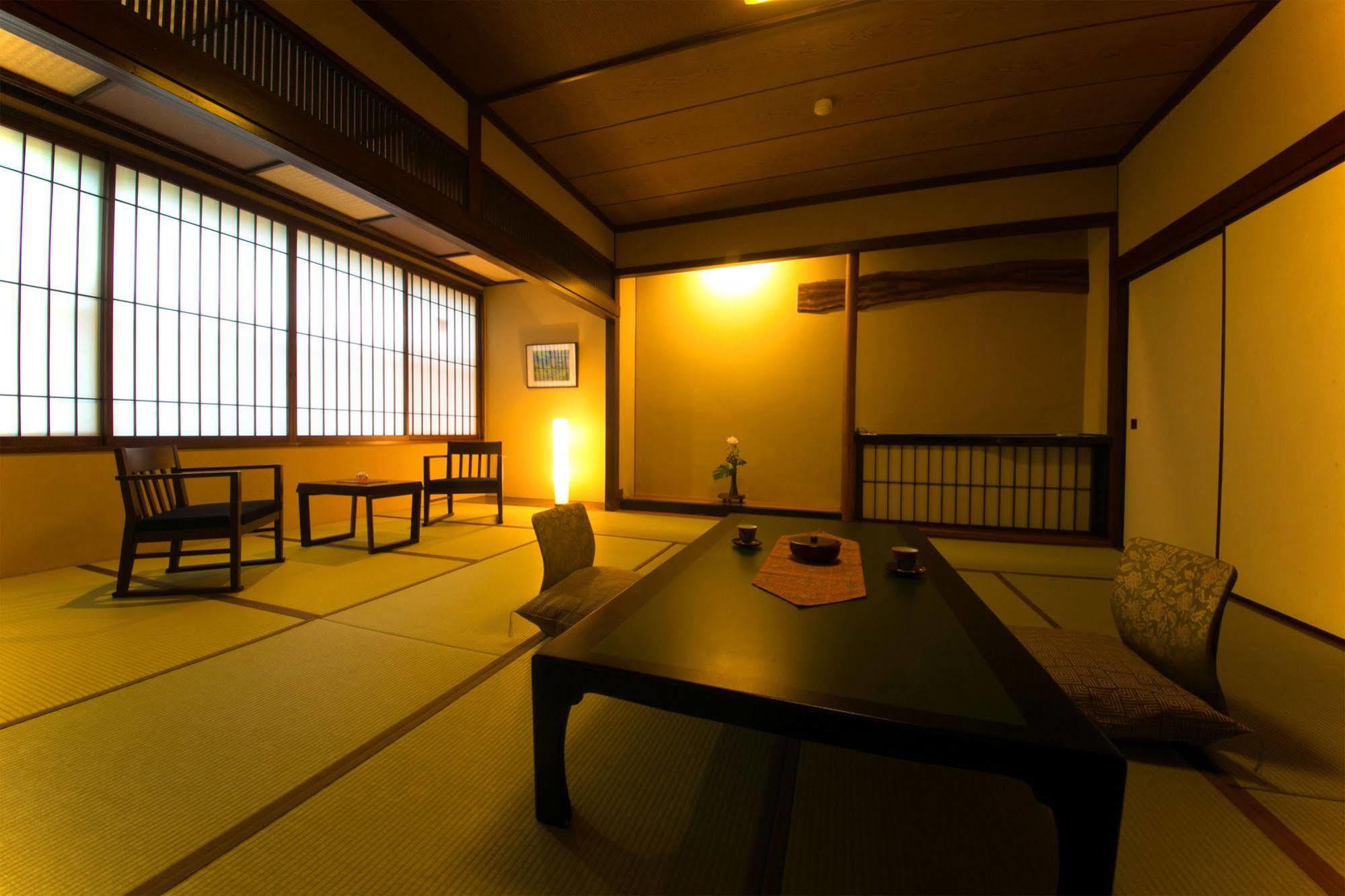 Hotel Nansuikaku Miyawaka Zewnętrze zdjęcie